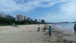 4月16日，美兰机场预计进出港航班505架次
